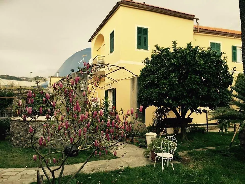 Hotel A Crèuza à Savone
